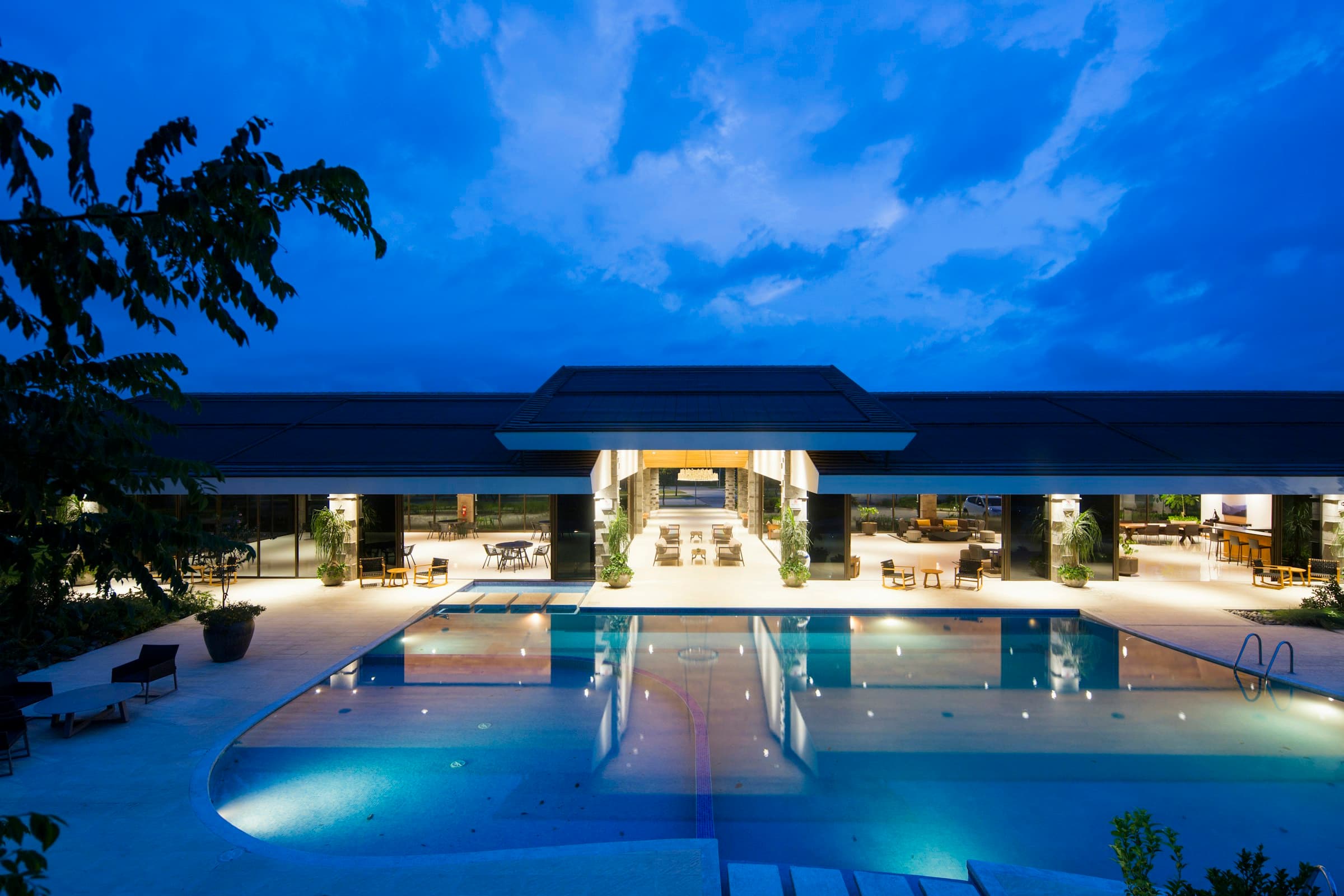 Luxury hotel and property architecture representing real estate and hospitality programmes in the GCC